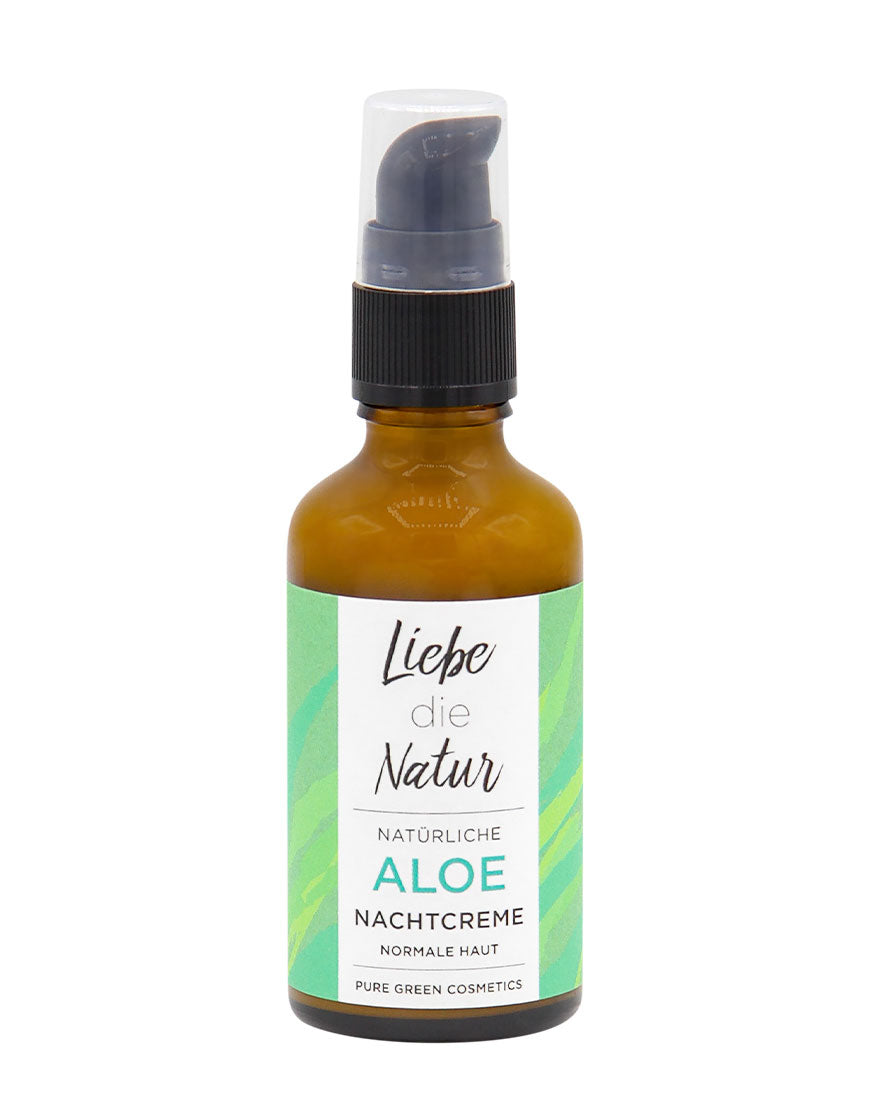 Liebe die Natur Nachtcreme mit Aloe-Vera und BIO-Sheabutter, in einer kleinen, amberfarbenen Pumpflasche; spendet intensive Feuchtigkeit für einen strahlenden Teint.