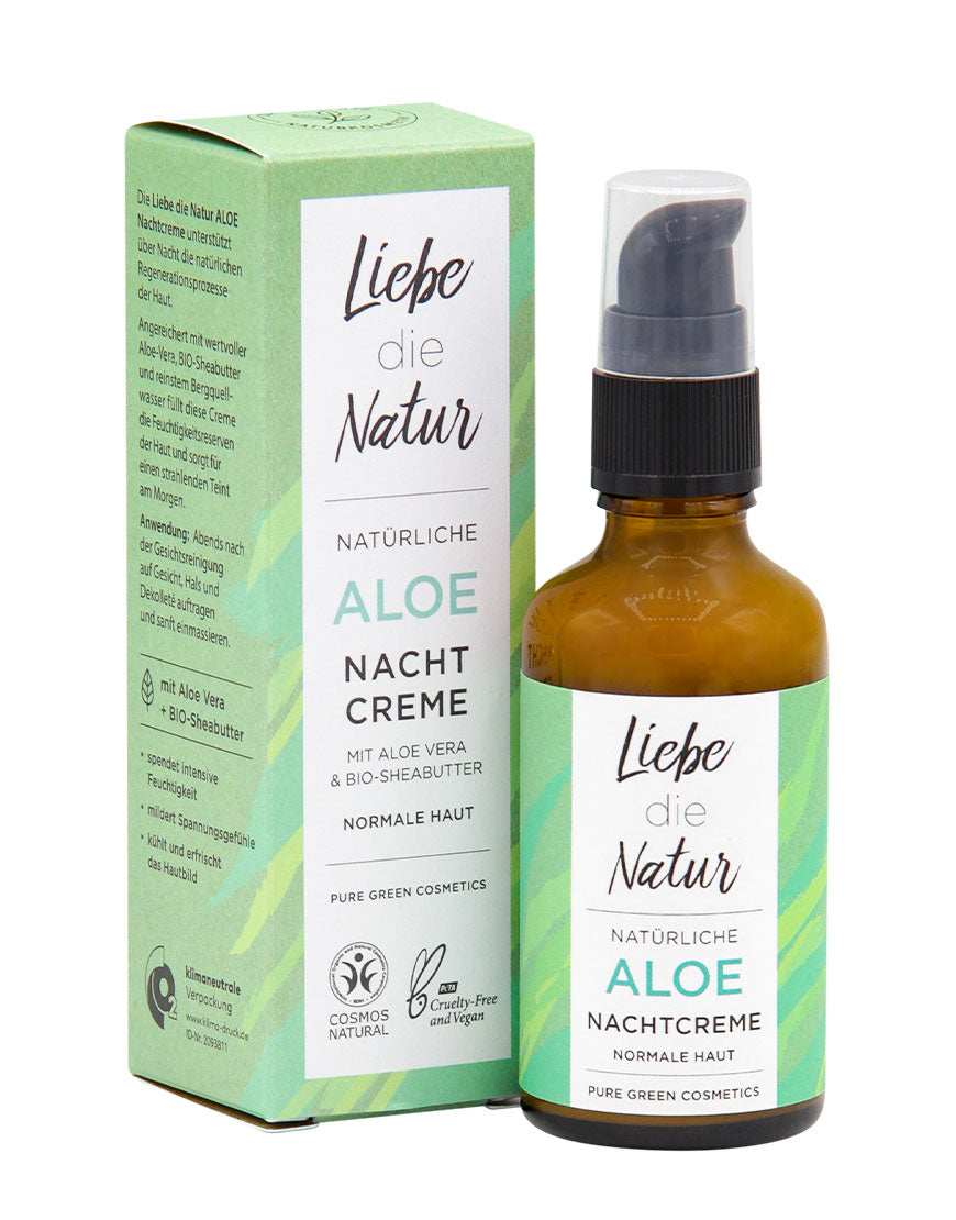 Liebe die Natur Nachtcreme mit Aloe-Vera und BIO-Sheabutter, intensiv feuchtigkeitsspendend, mit veganen und natürlichen Zertifizierungen, in einer Glasflasche mit Pumpverschluss und passender Verpackung.
