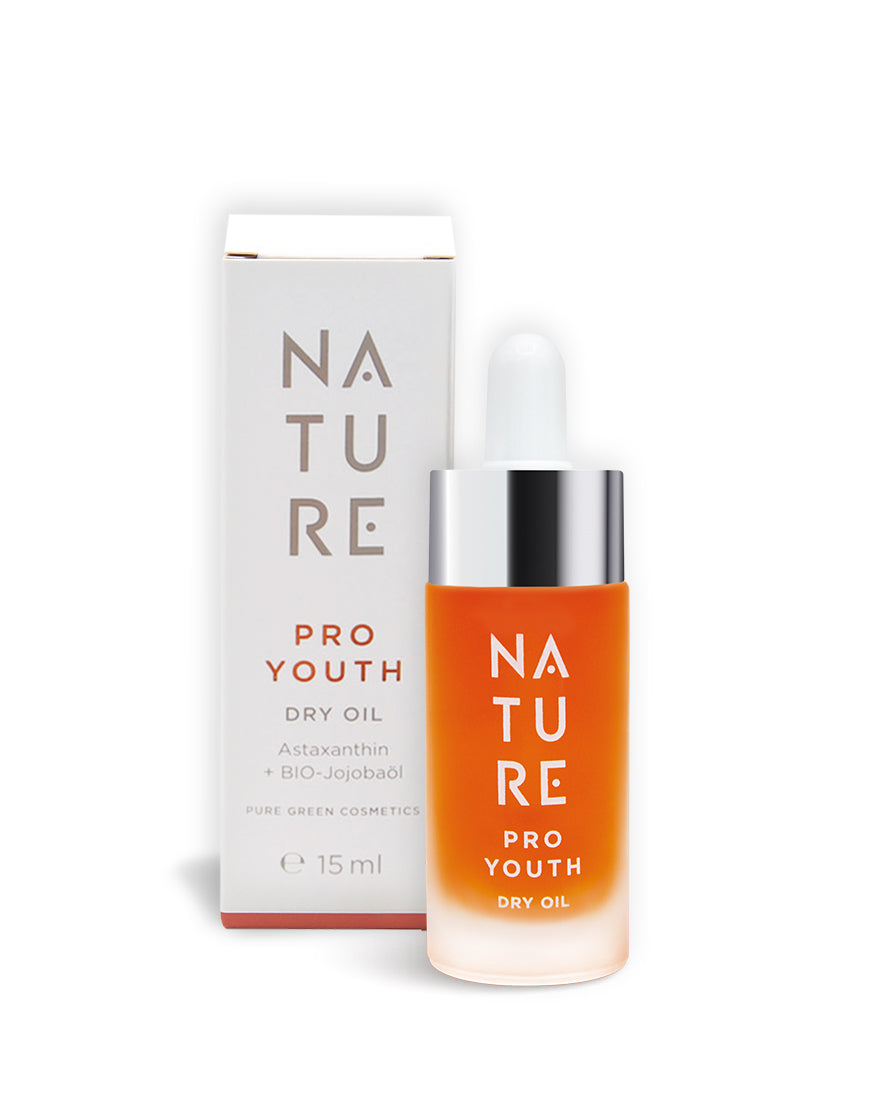 Pro‑Youth Trockenöl mit Jojobaöl & Sesamöl, 15 ml Glasflasche mit Pipette und passender Kartonverpackung, bietet antioxidativen Schutz und ein seidig-glattes Hautgefühl, bio und vegan.
