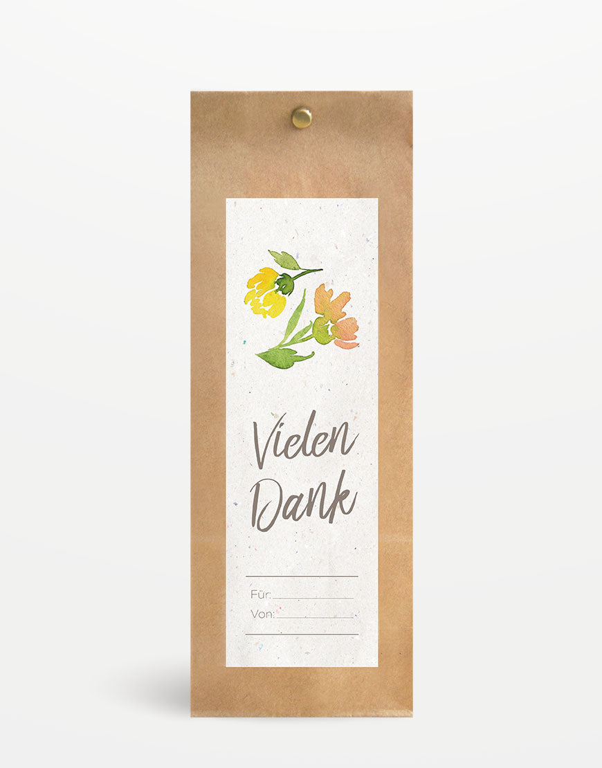 Kraft-Papiertüte Vielen Dank mit Blumenmotiv, Label zum Beschriften. Nachhaltige Geschenkverpackung für Tiroler-Naturkosmetik, geeignet für 1-2 Produkte.