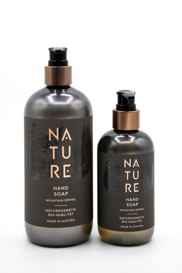 Handseife mit BIO Kräuter & Bergquellwasser für sanfte Reinigung & erfrischendes Hautgefühl | Vegan