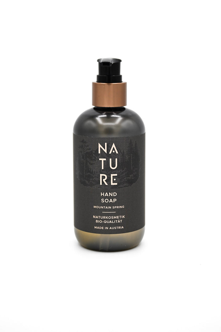 Handseife mit BIO Kräuter & Bergquellwasser für sanfte Reinigung & erfrischendes Hautgefühl | Vegan