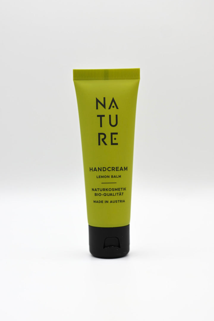 Handcreme mit BIO Aprikosenkernöl und Vitamin E für samtig-weiche Haut | Vegan