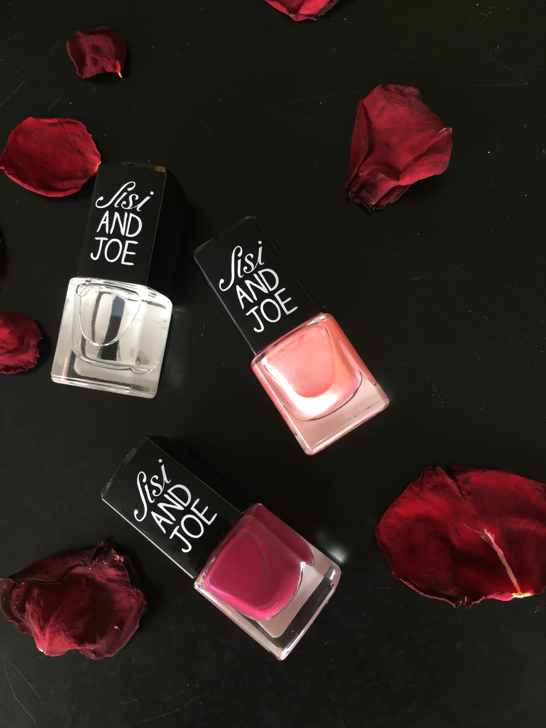 Nagellack "every day" mit wasserbasierter Formel & pflanzlichen Inhaltsstoffen für hohe Deckkraft & kurze Trocknungszeit | Vegan & Umweltbewusst