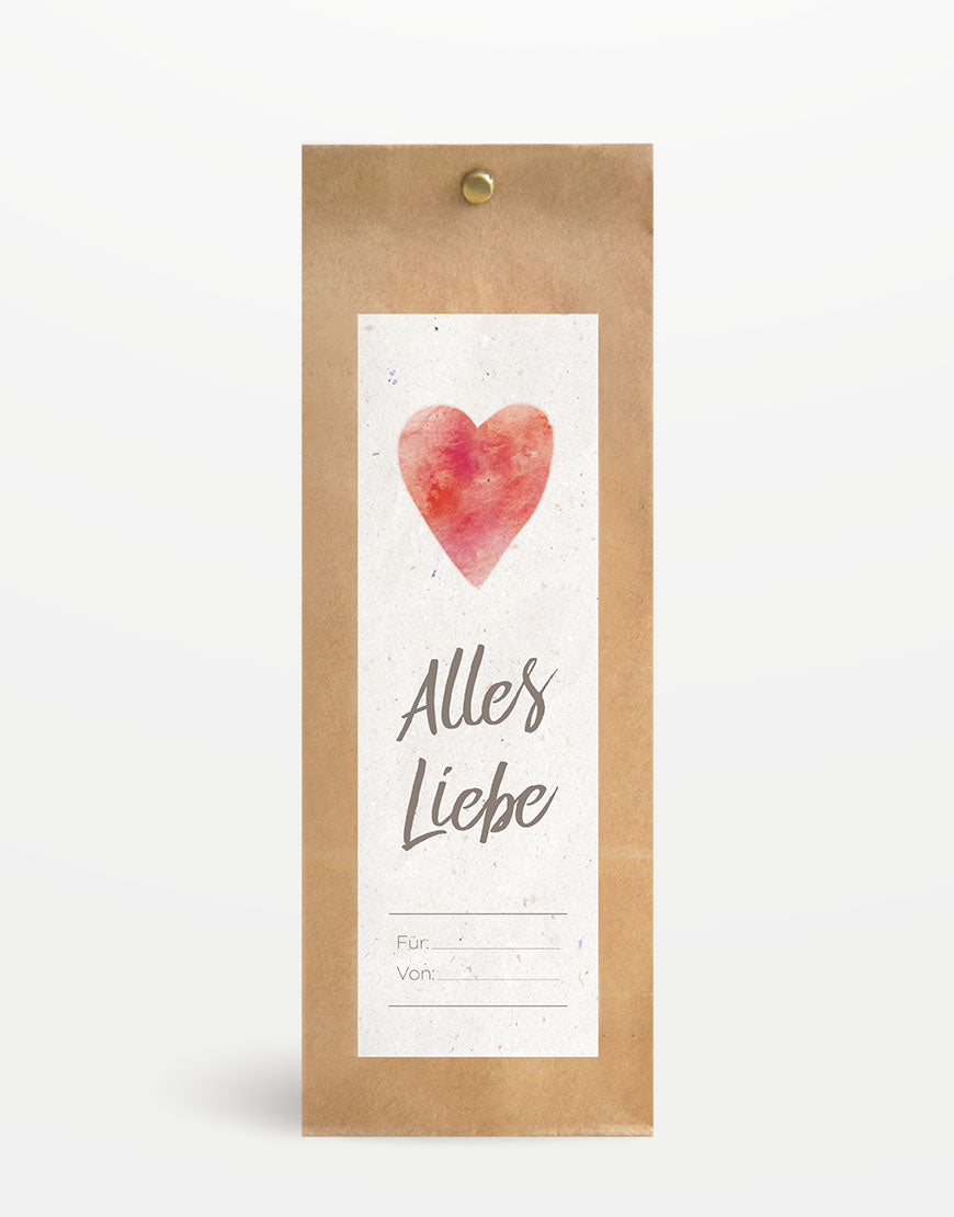 Geschenkverpackung Alles Liebe Small: Schmale Kraftpapier-Tüte mit Wasserfarben-Herz und Feldern für Für: und Von:, passend für 1-2 Tiroler-Naturkosmetik-Produkte.