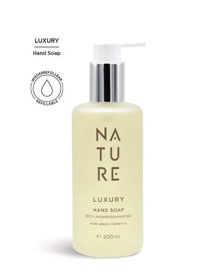 Minimalistisches, nachfüllbares Pumpfläschchen der Luxus-Handseife NATURE mit BIO-Lindenblütenextrakt und Vitamin E für sanfte Reinigung und seidig-zarte Hände, 200 ml.