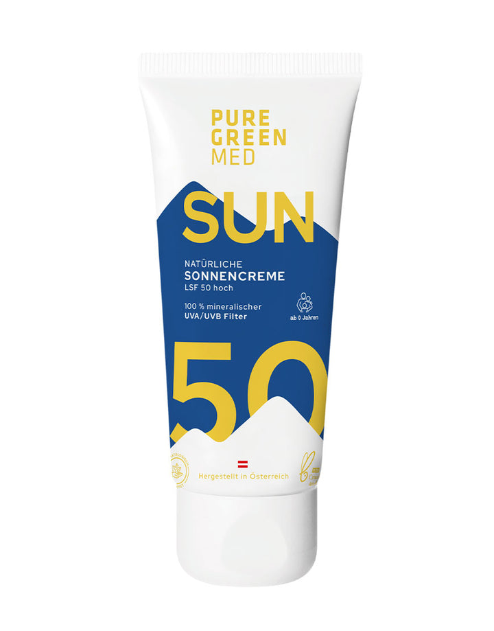 Sonnencreme LSF 50 mit Zinkoxid & Sonnenblumenöl für mineralischen UV‑Schutz & intensive Feuchtigkeit, geeignet ab 0 Jahren, vegan, wasserfest, hergestellt in Österreich, dermatologisch bestätigt.